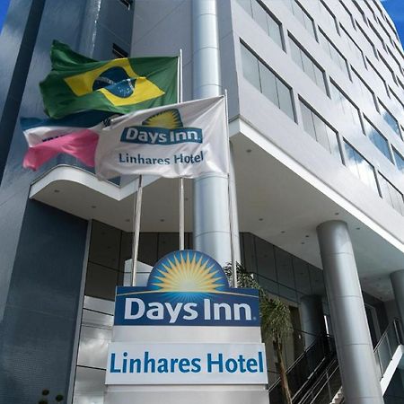 Days Inn By Wyndham Linhares Exteriör bild