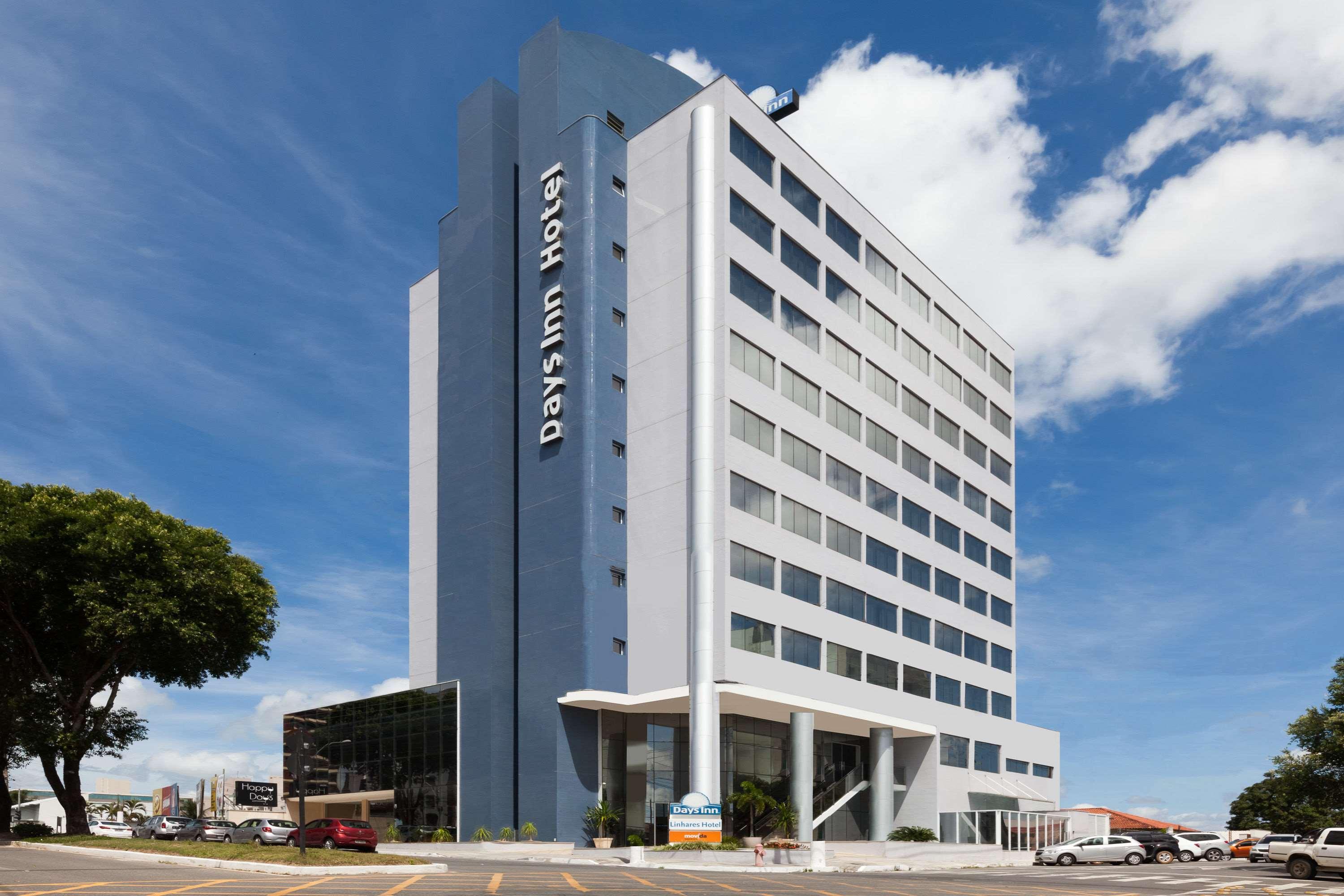 Days Inn By Wyndham Linhares Exteriör bild